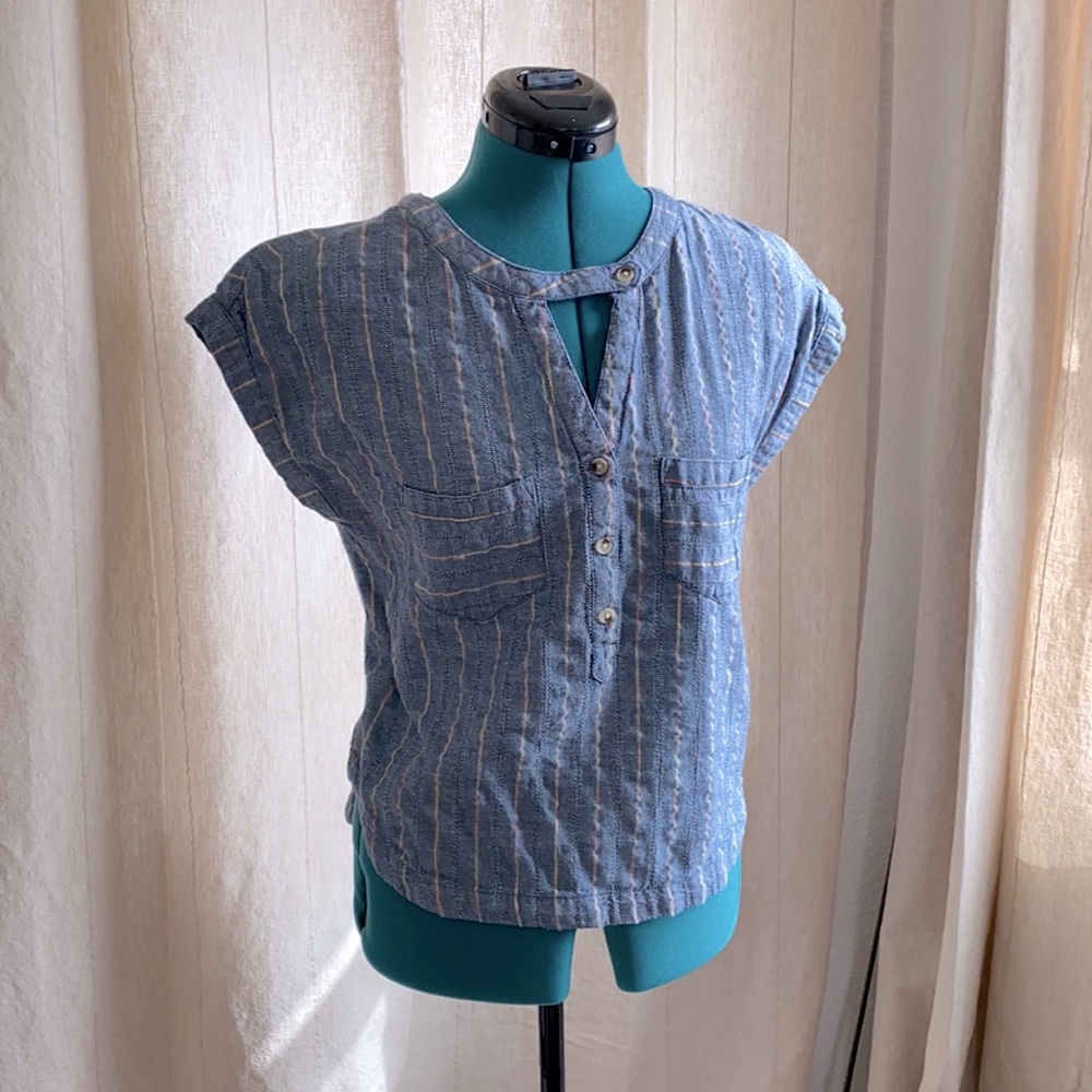 SALE🌵Life in Progress Chambray Top